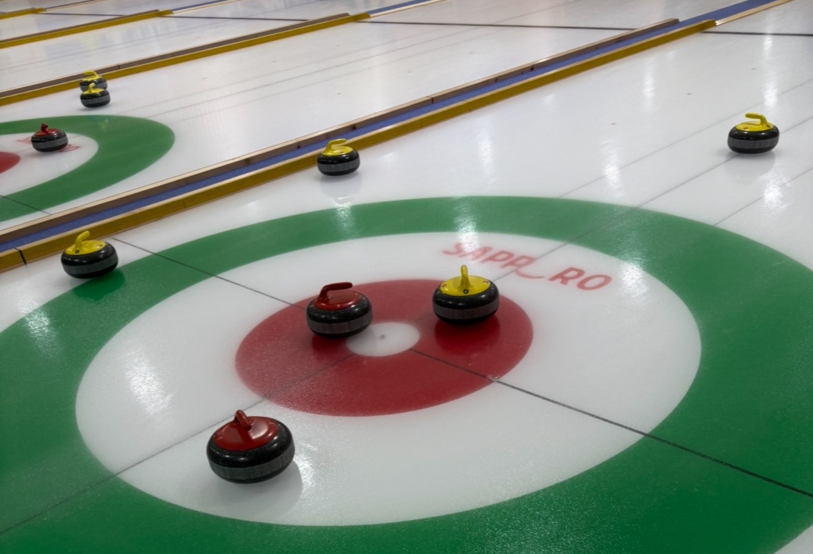 O.U.C.C.　(カーリングサークル)